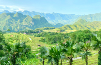 Mai Chau valley vs Pu Luong Nature Reserve